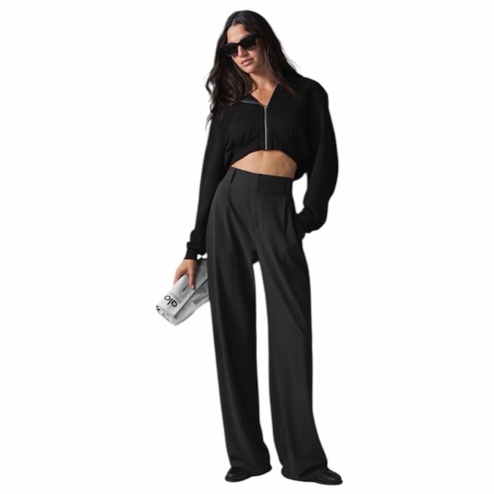 ALO High-Waist Dreamscape Trouser (short) - Medium
